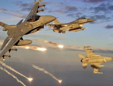 Βομβαρδισμός 18 στόχων του ΡΚΚ στο Βόρειο Ιράκ από την τουρκική Αεροπορία